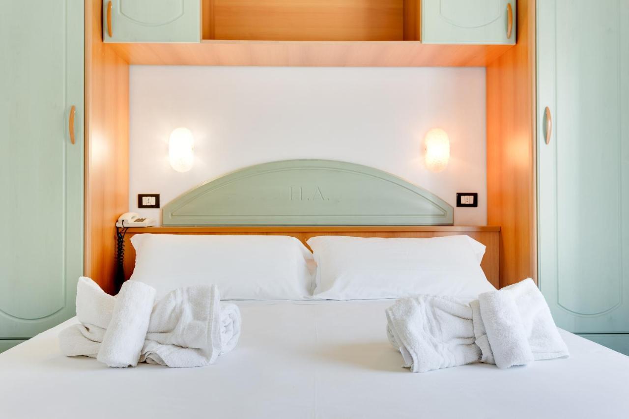 Hotel Augustus 加提欧马里 外观 照片